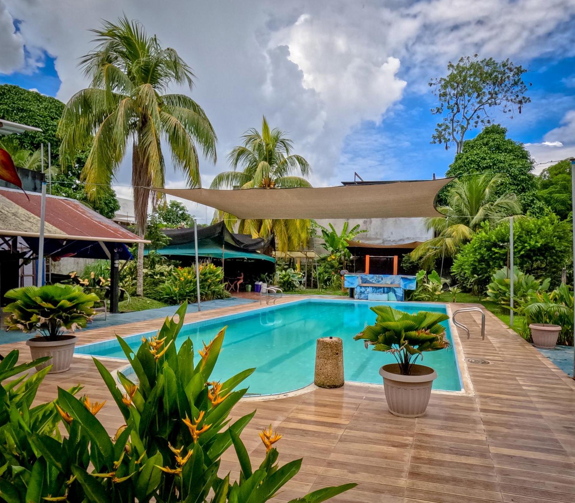 Hostel Casa De Las Palmas Tours Leticia Eksteriør bilde